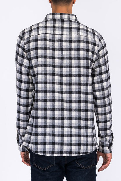 Weiv Regular Fit Checker Plaid Flannel Long Sleeve