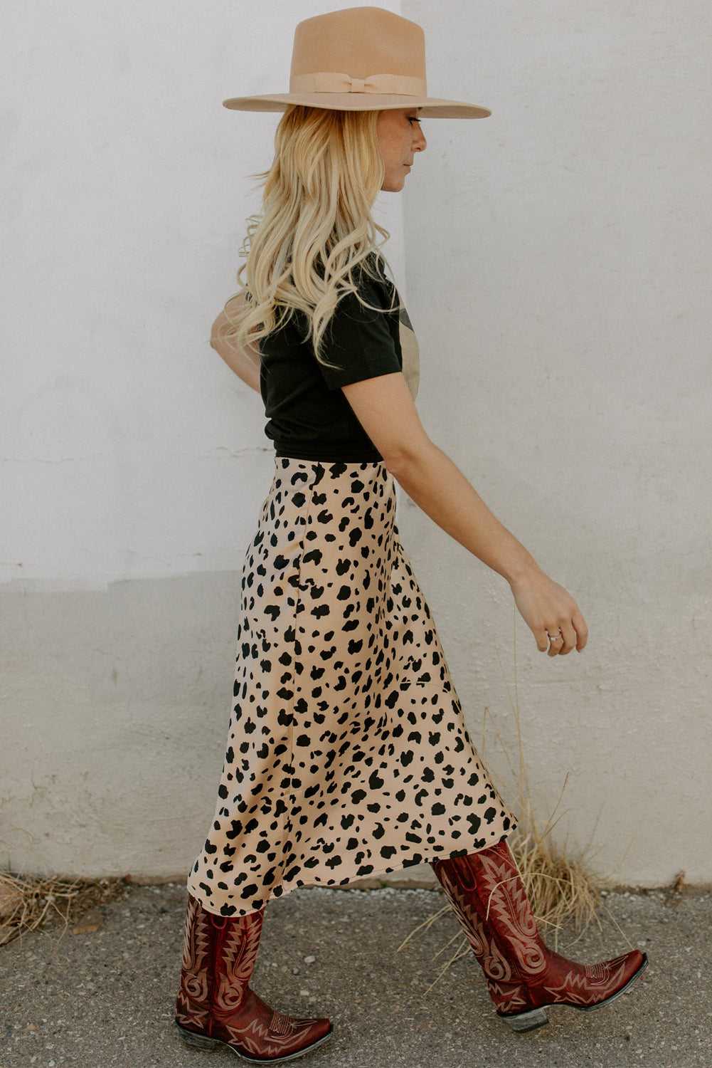 Leopard Spots Printed Split Hem Midi Skirt