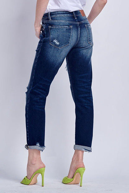 Artemis Vintage MID RISE STRETCH BOYFRIEND WITH PATCH JEANS